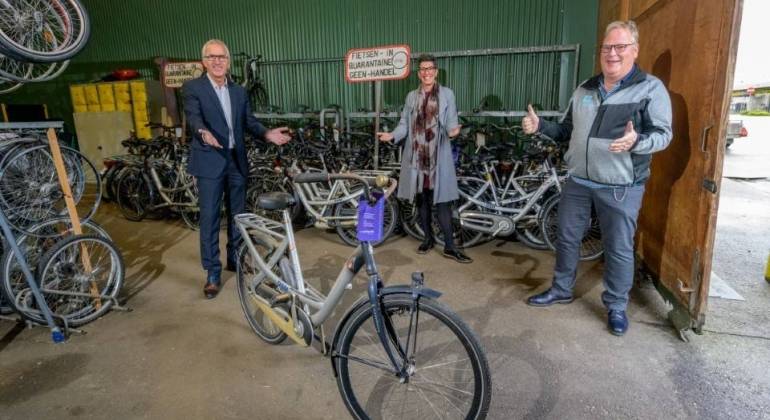 vermoeidheid Chemicaliën rol Sitech doneert 70 fietsen aan Zuyderland GGZ/Arbeidscentrum 'Het Karwei'
